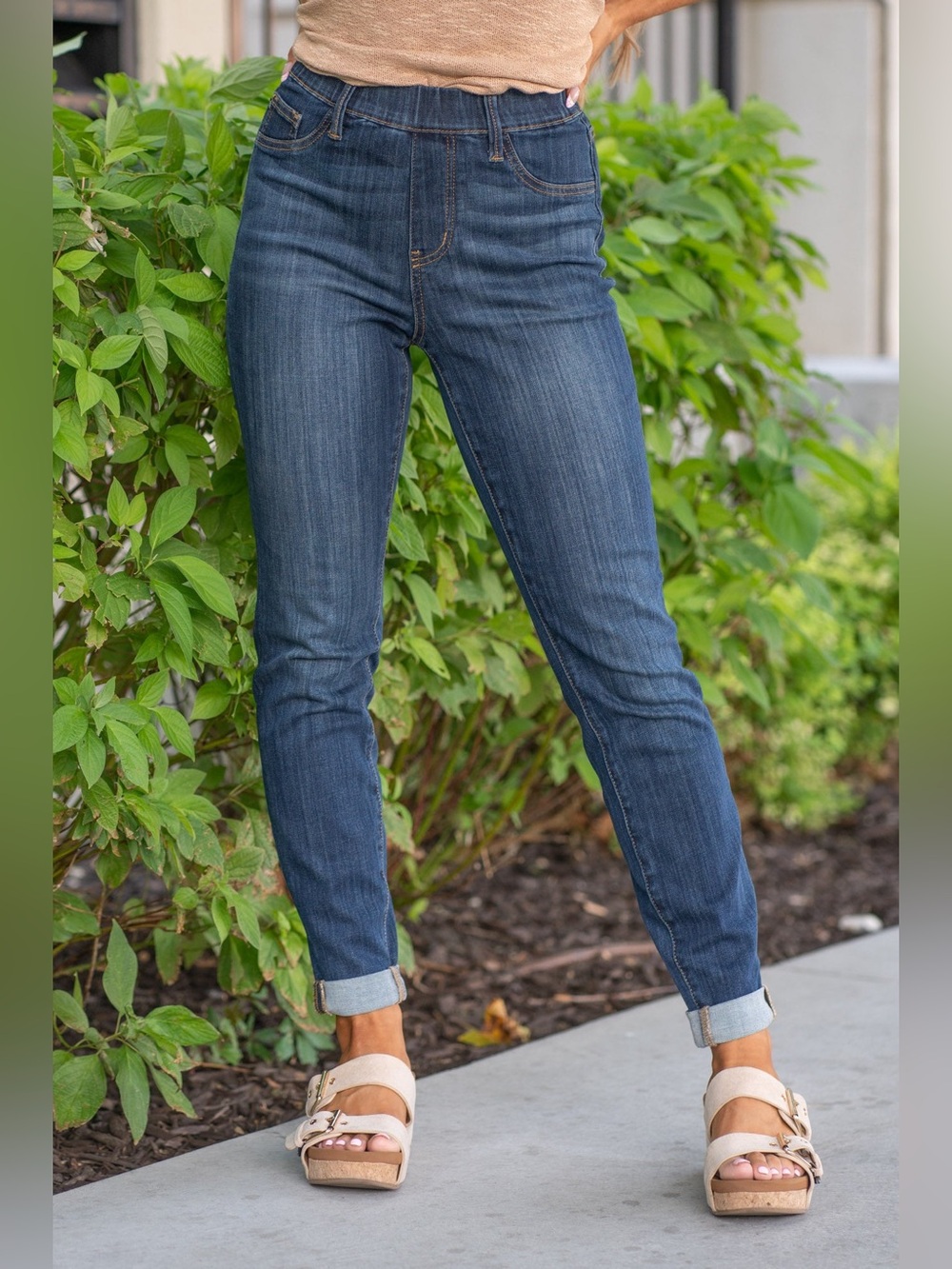 Judy Blue Pull on Slim Fit Jegging Size 5/27 Dark Wash